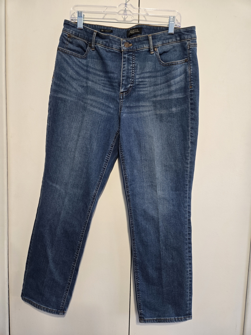 Talbots Petite Straight Leg Jeans Size 14P Medium Wash Stretch Classic Denim - Picture 1 of 7